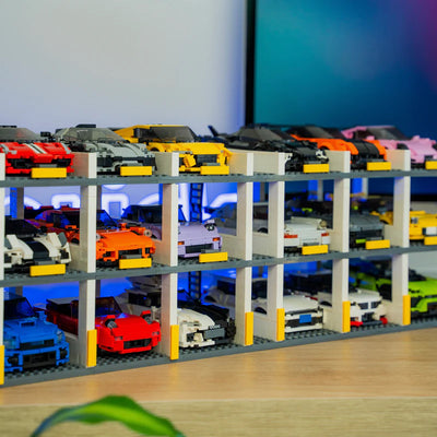 Minibrickz® Kolekcionierių ekspozicija 18 automobiliams