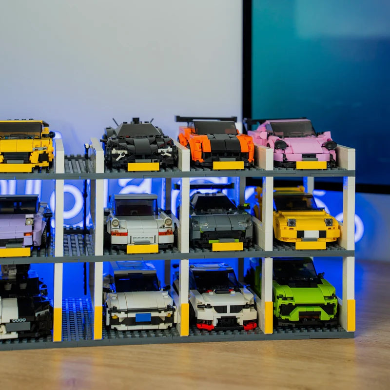 Minibrickz® Kolekcionierių ekspozicija 18 automobiliams